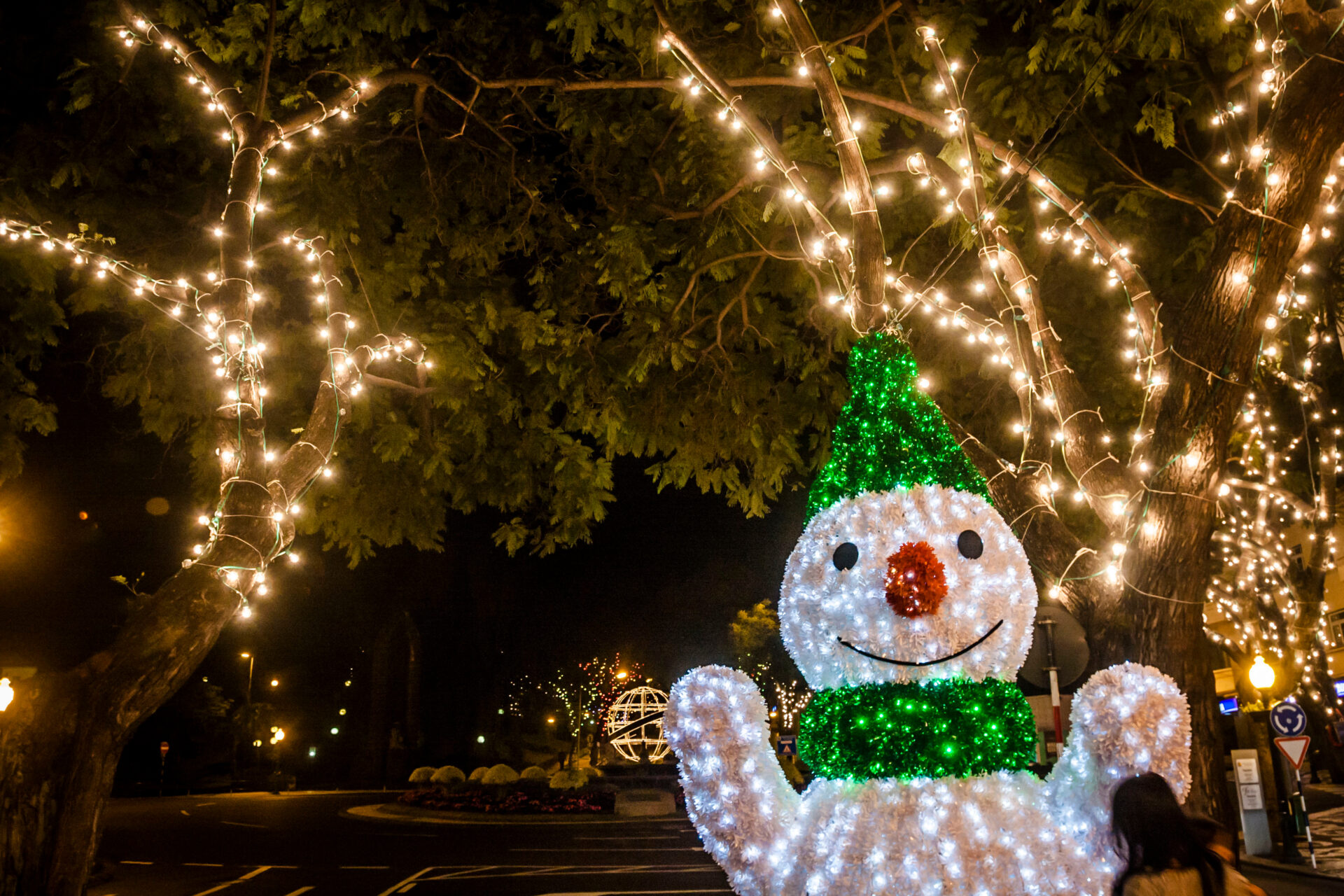 Weihnachtliche Dekoration in Funchal