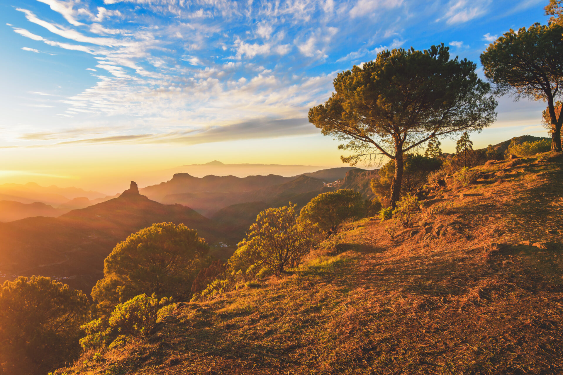 Landscape of an incredible sunset in the mountains of the Canary