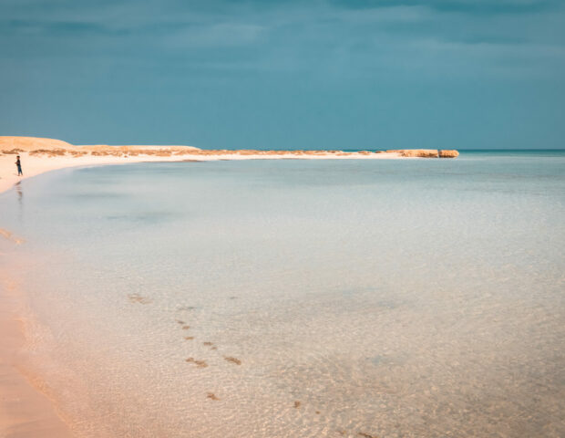 Strand von Sharm El Luli in Südägypten, nahe Marsa Alam