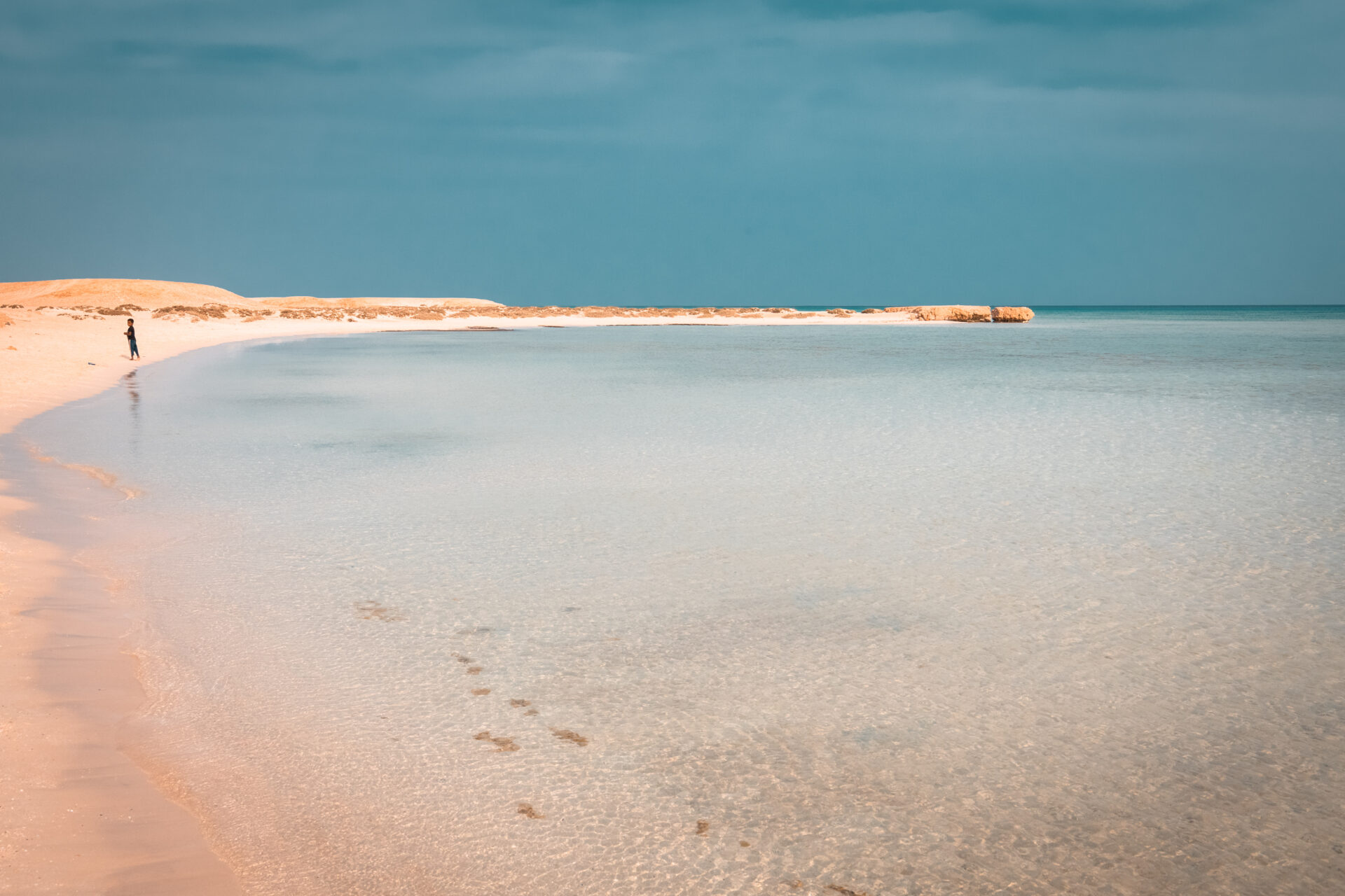 Strand von Sharm El Luli in Südägypten, nahe Marsa Alam
