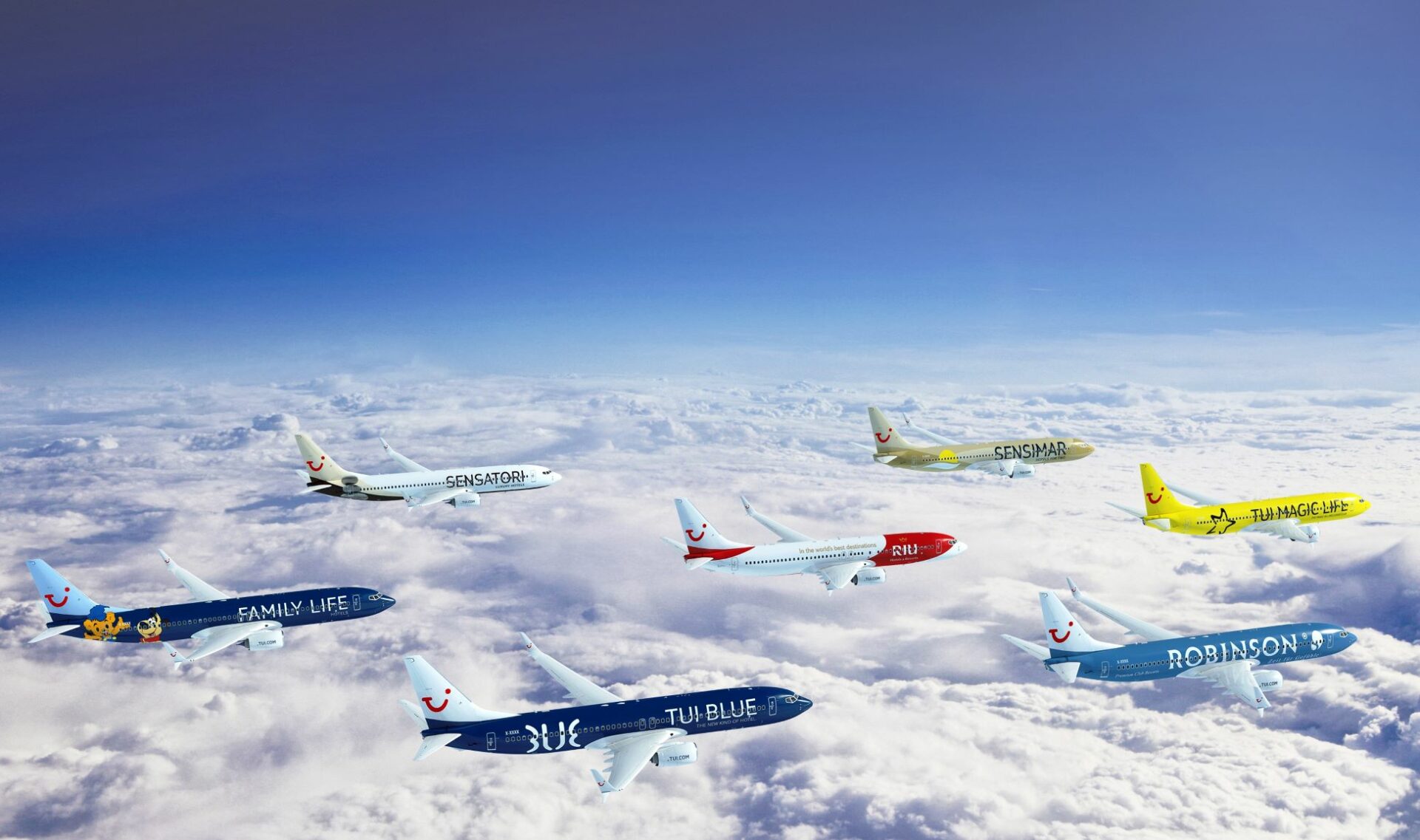 TUI Hotelmarken, TUI experiences, Flugzeuge über den Wolken