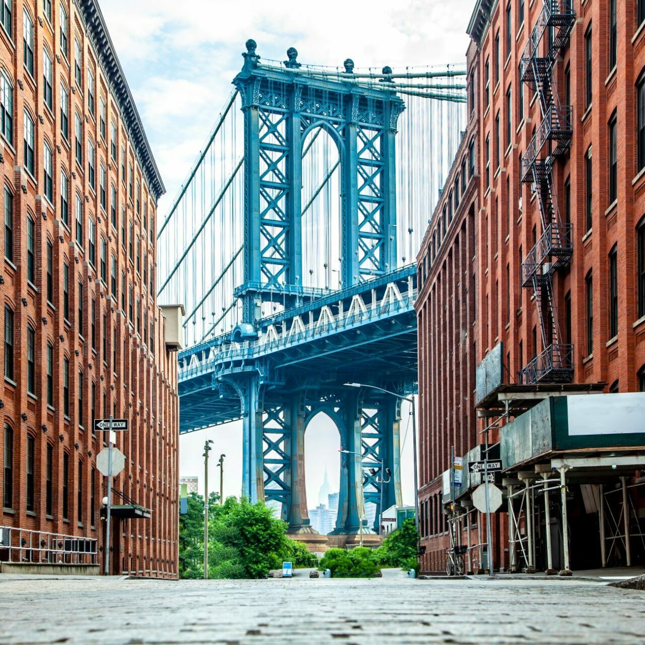 Brooklyn Bridge, East River
