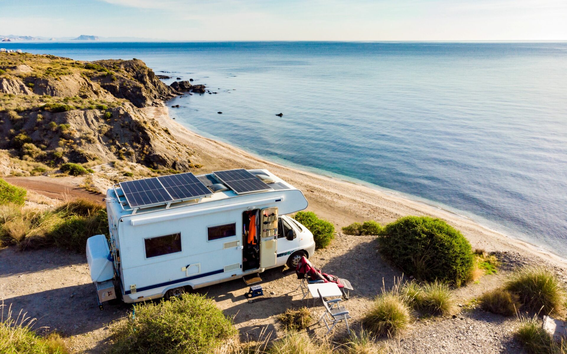 Wohnmobil am Meer