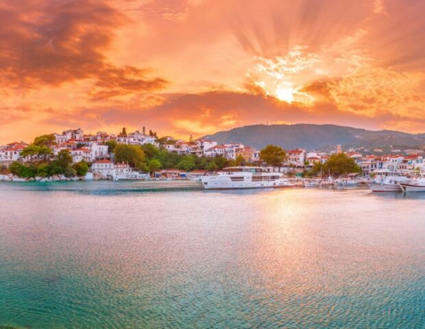 Skiathos bei Sonnenuntergang