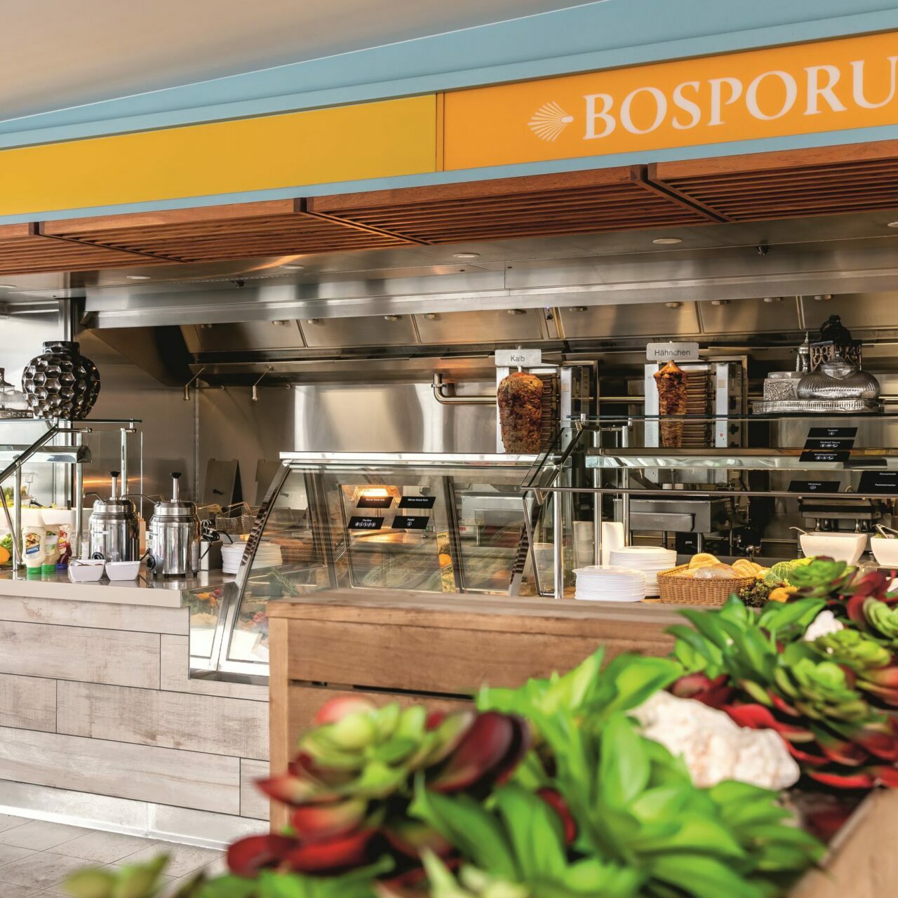 Restaurant "Bosporus" TUI Cruises Mein Schiff
