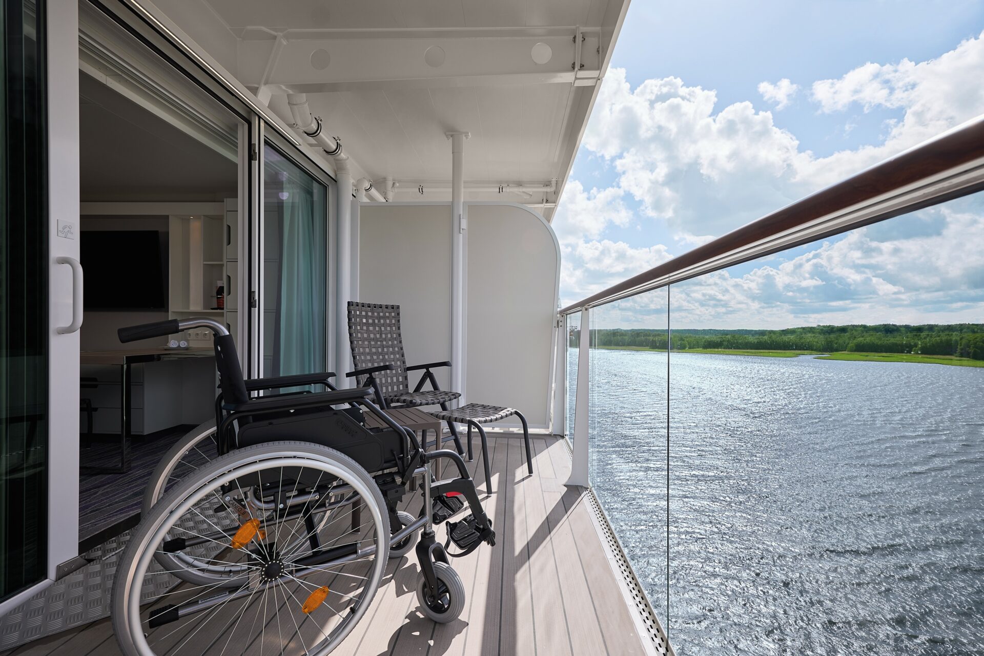Rollstuhl Balkon Außenkabine