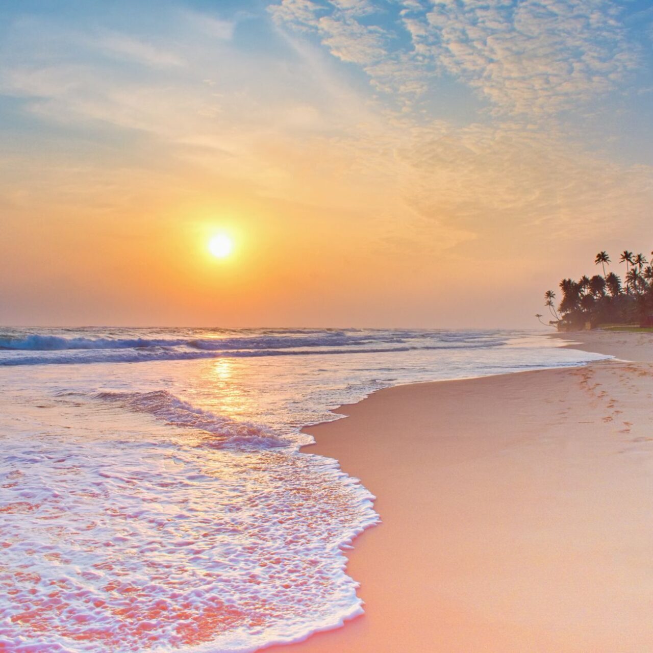 Hikkaduwa Beach bei Sonnenuntergang