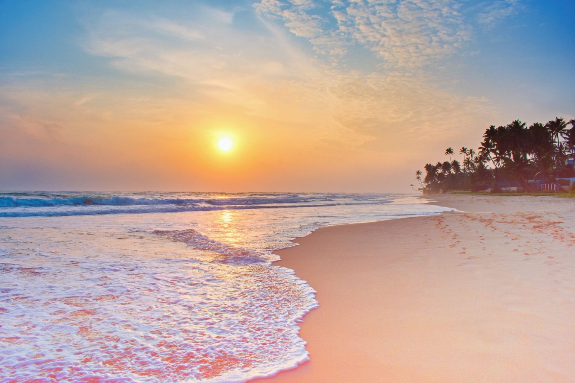 Hikkaduwa Beach