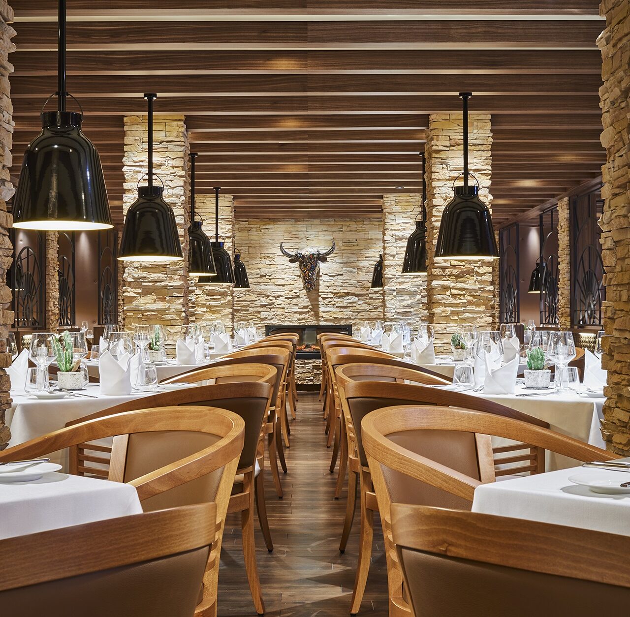 AIDAnova_Churrascaria__Steakhouse