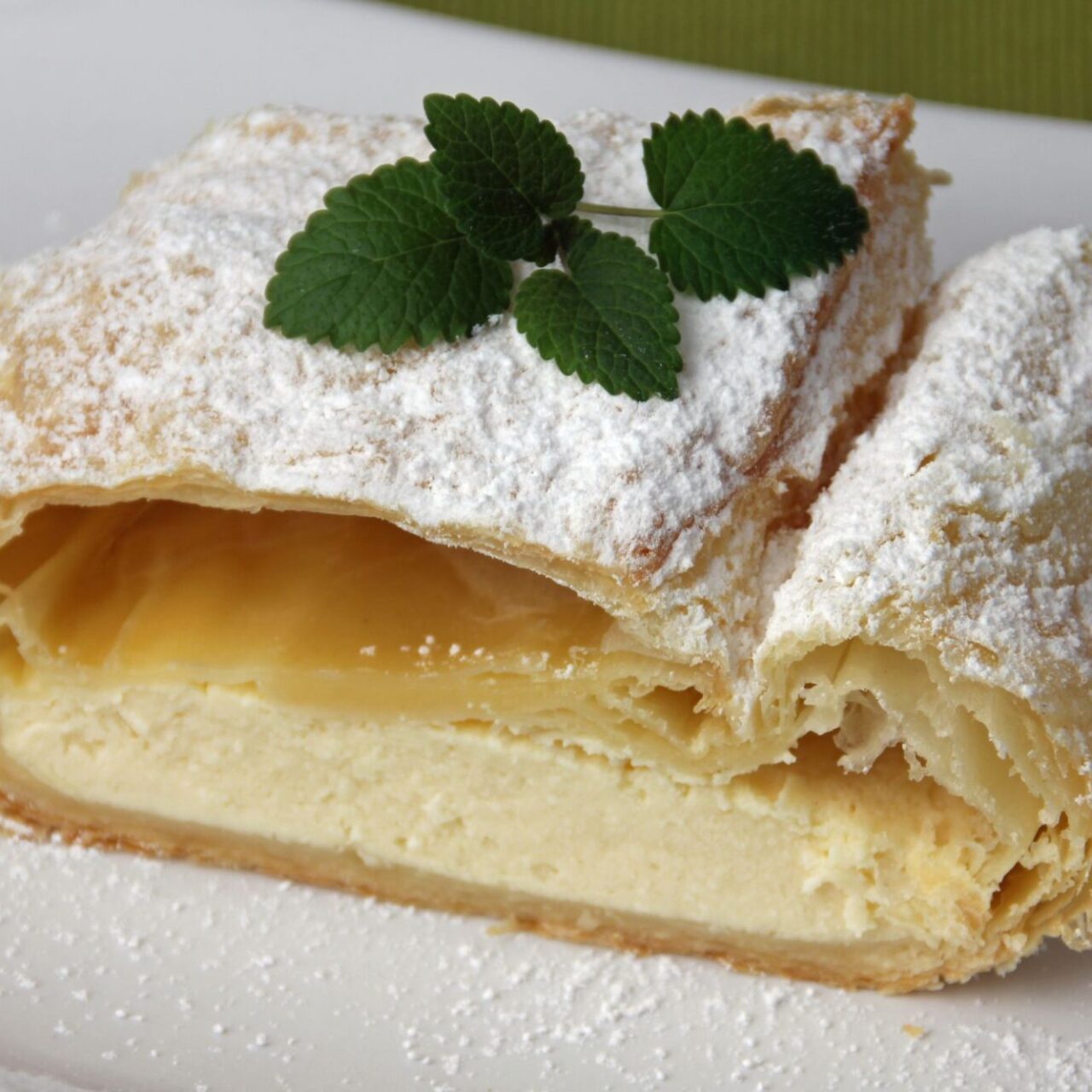 Topfenstrudel