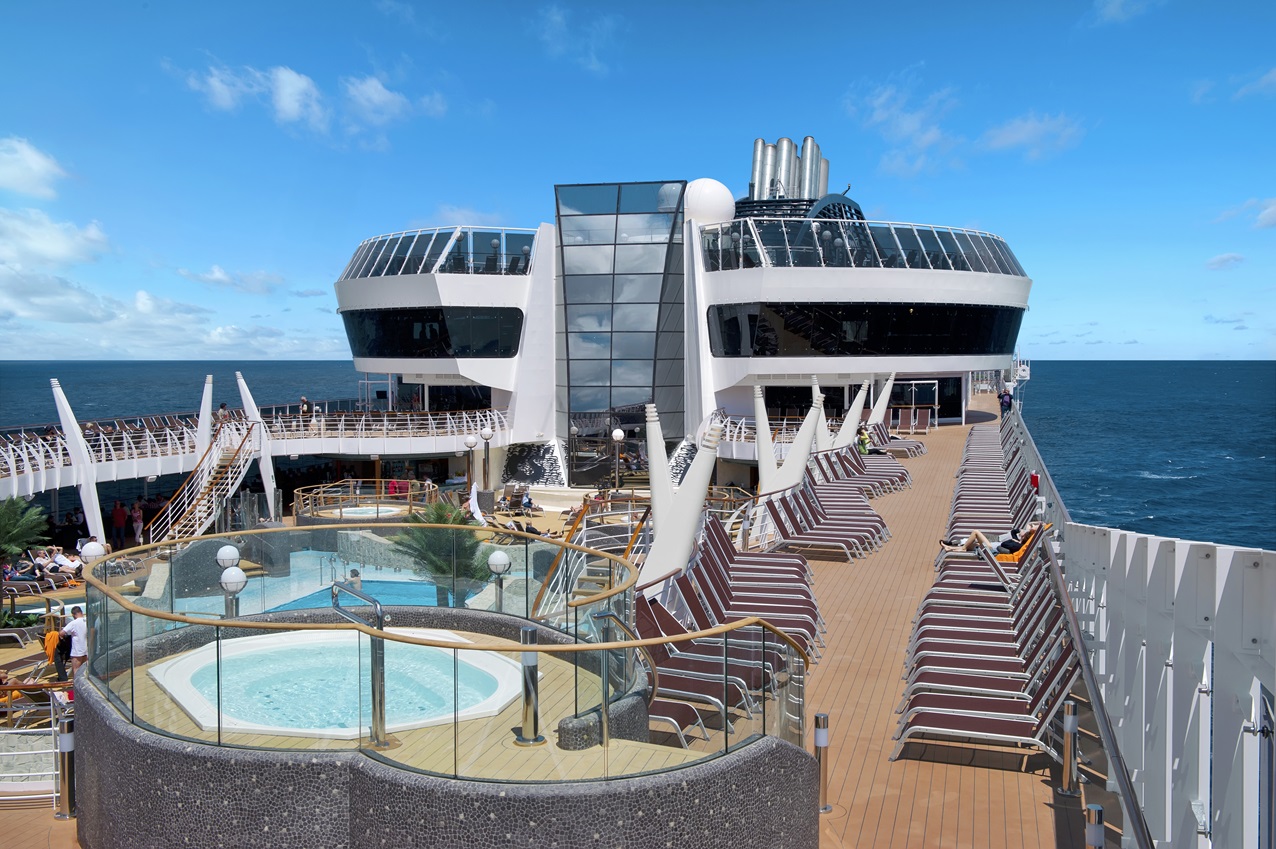 MSC-Divina-Deck-Pool-Deck