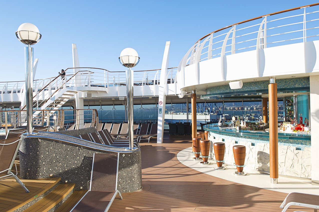 MSC-Divina-Poseidon-Bar