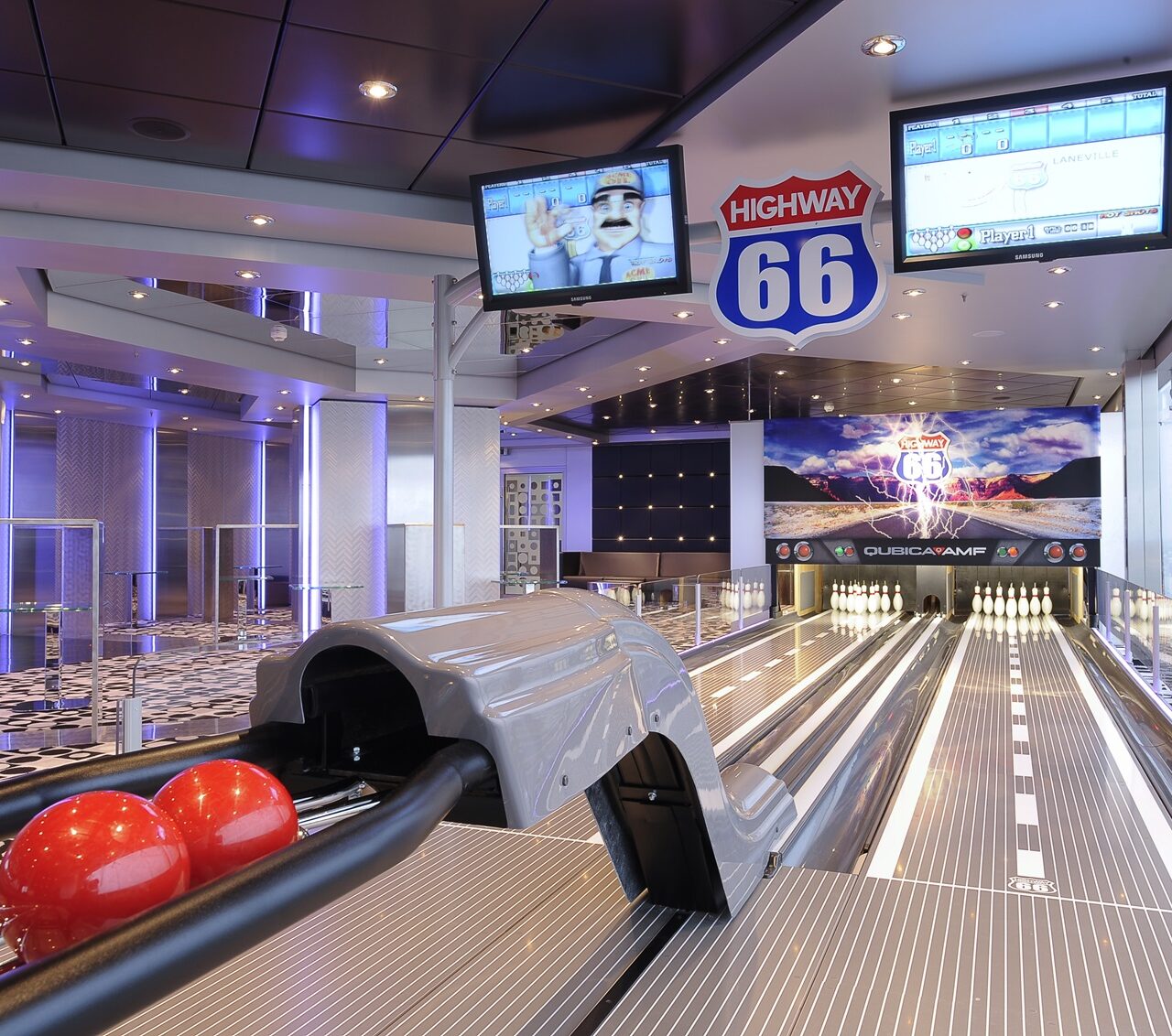 MSC-Magnifica-Bowling