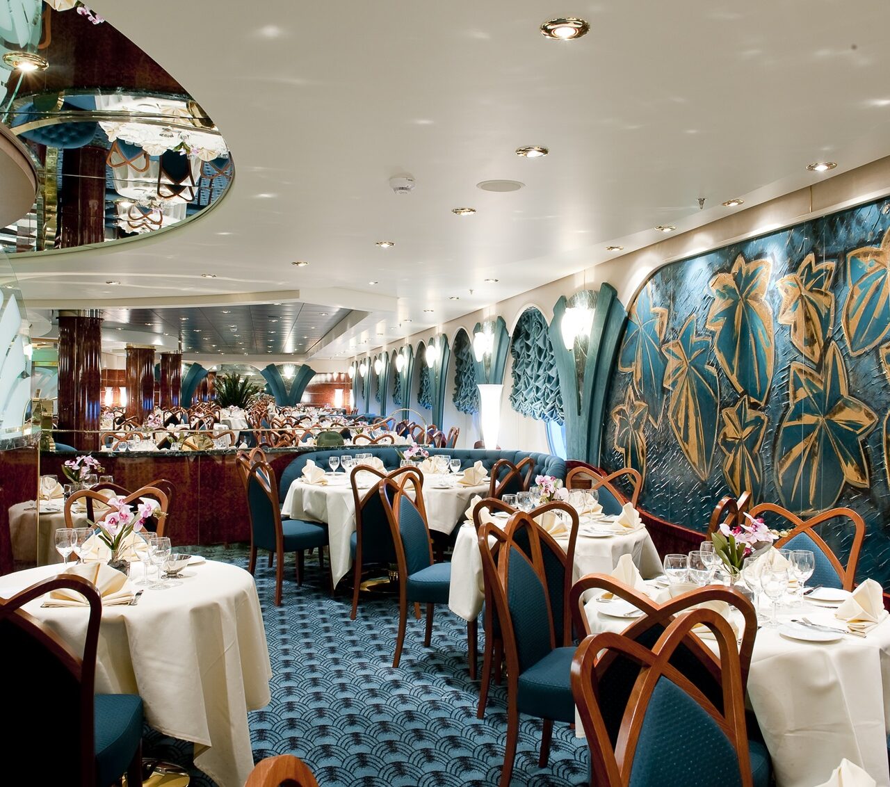 MSC-Magnifica-LEdera-Restaurant