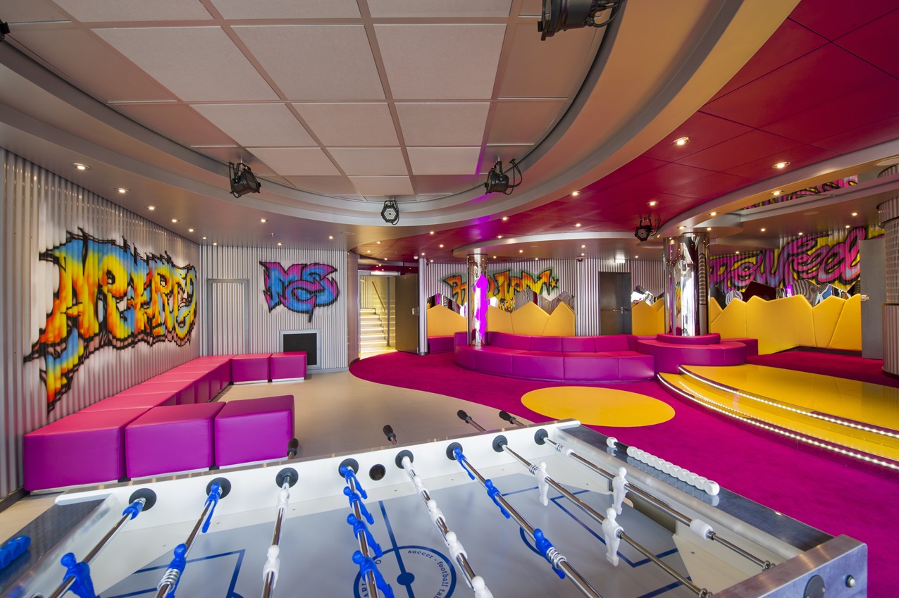 MSC-Preziosa-Graffitis-Teens-Club