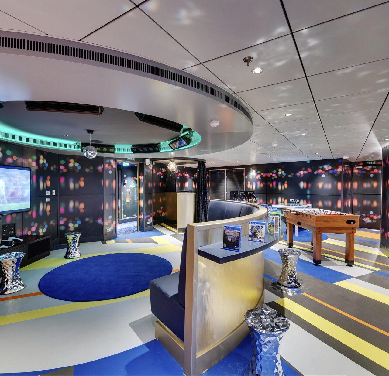 MSC Seaview, Young Club