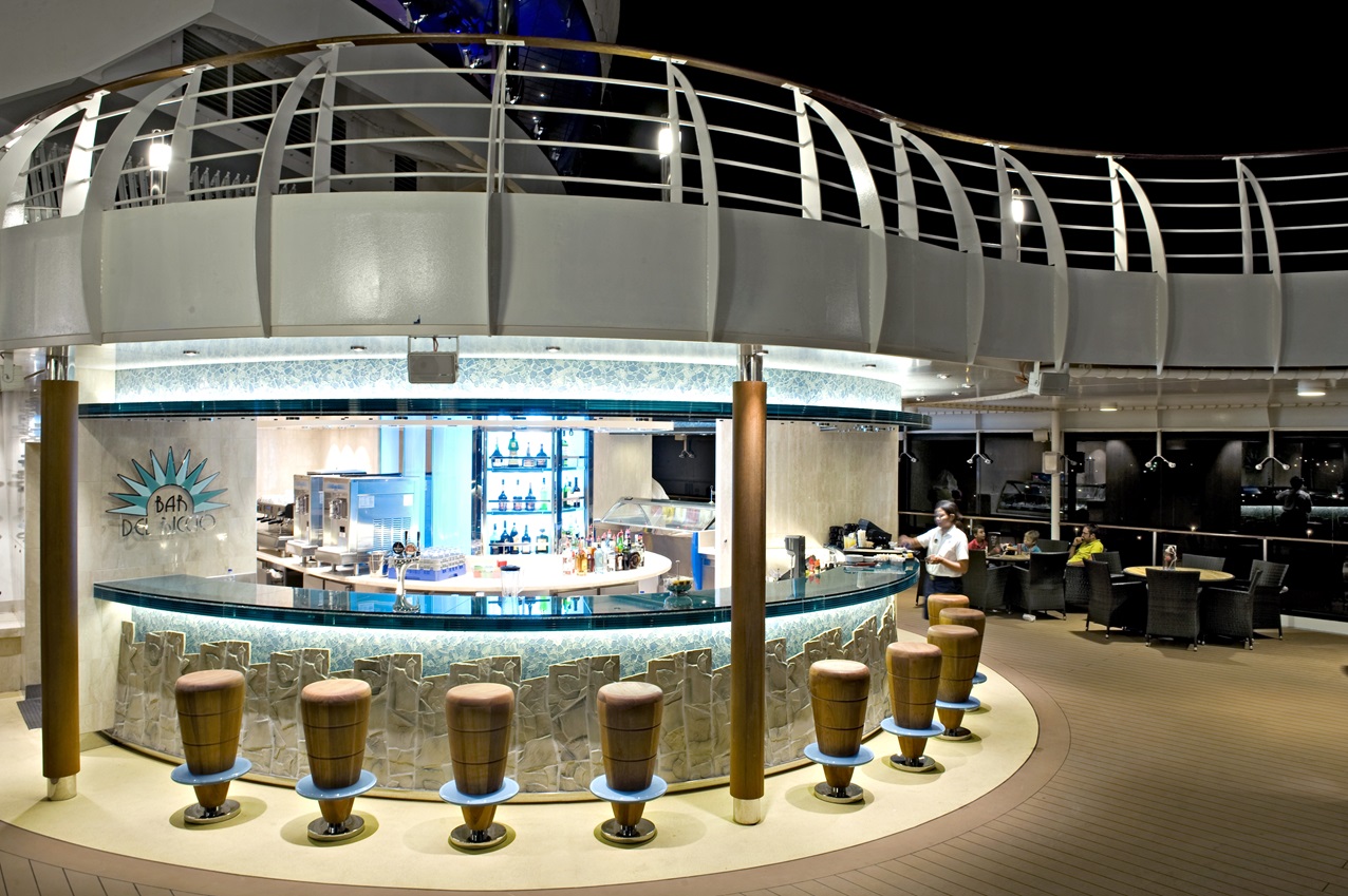 MSC-Splendida-Ship-Bar-del-Riccio