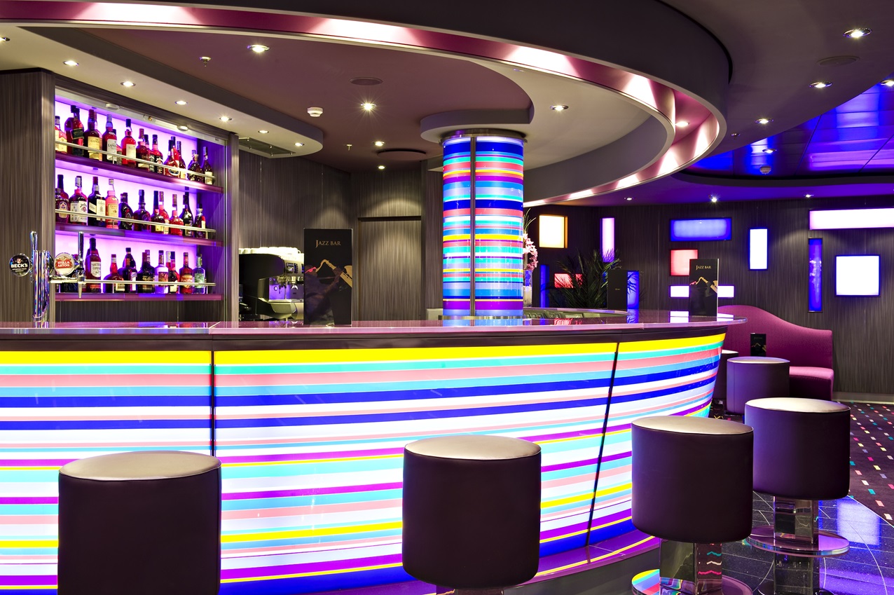 MSC-Splendida-Ship-The-Purple-Jazz-Bar