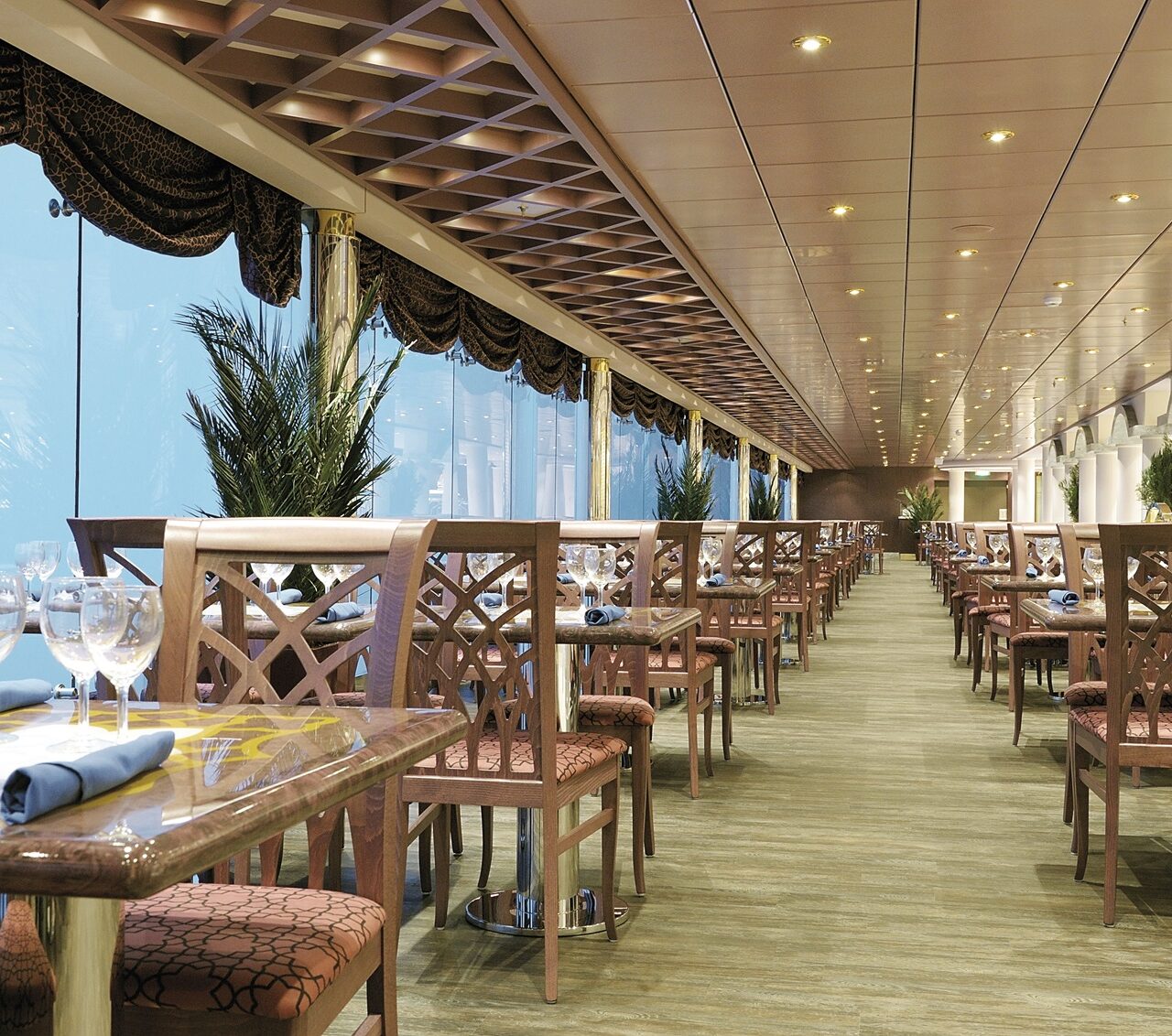 Restaurant-Villa-Pompeiana-MSC-Poesia