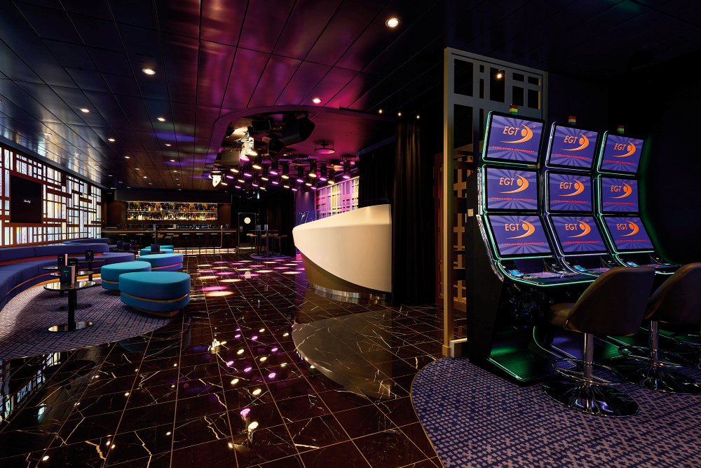 Abtanz Bar auf der Mein Schiff 7
