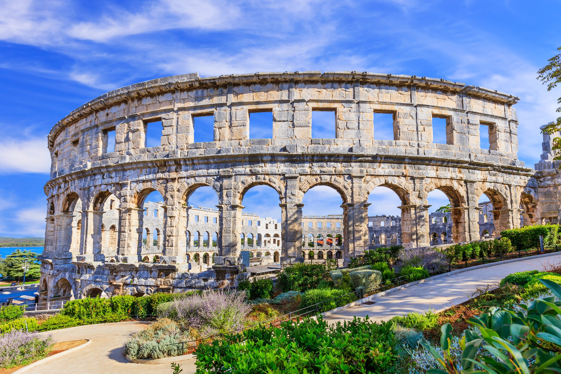 Amphitheater-von-Pula