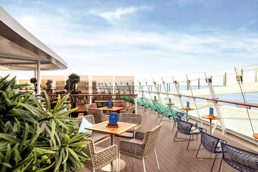 Außenalster - Bar & Grill auf der Mein Schiff 1
