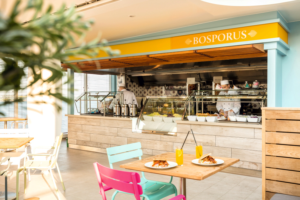 Bosporus - Snackbar auf der Mein Schiff 6