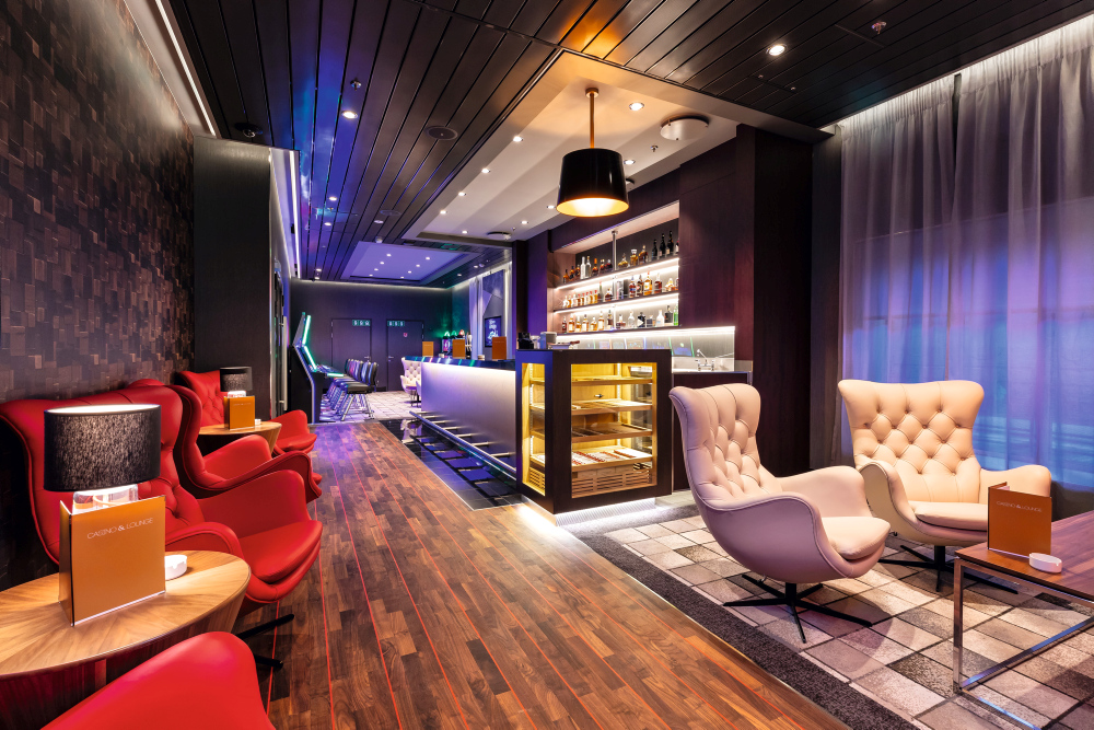 Casino & Lounge auf der Mein Schiff 1