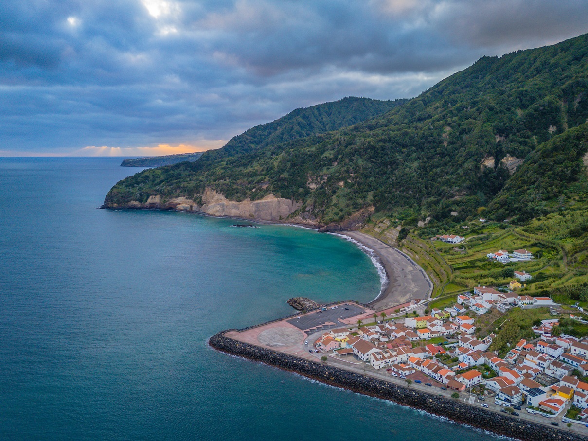 Ribeira Quente und Praia do Fogo