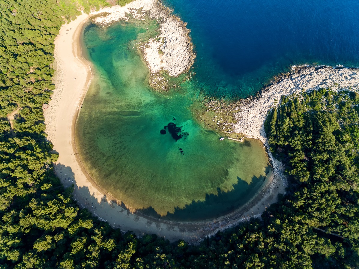Saplunara Beach