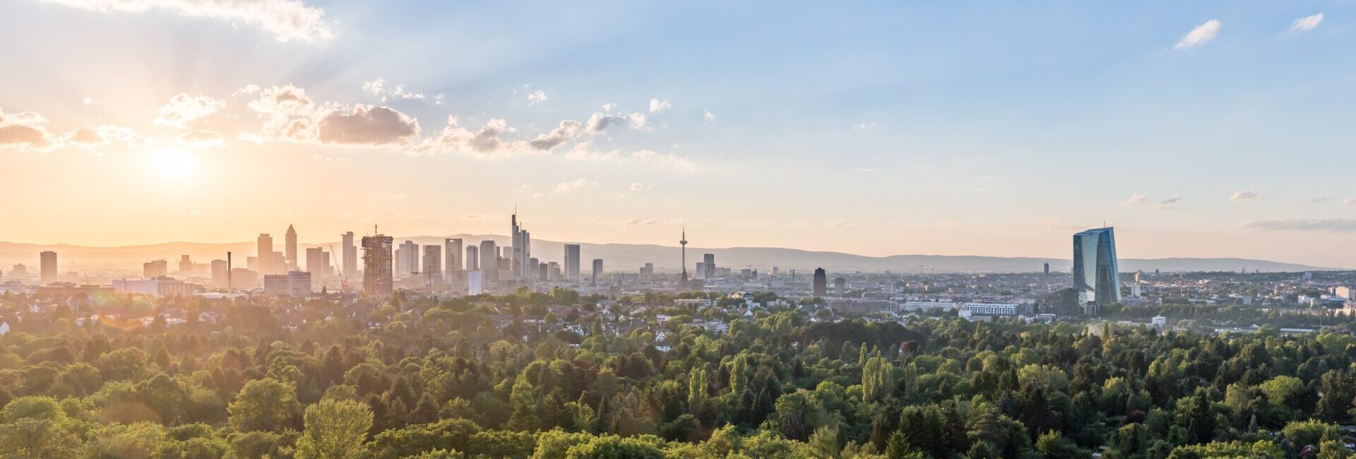 Frankfurt Skyline, Ferien Hessen